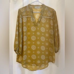 Wishful Park Mustard yellow 3/4 sleeve blouse. Size L